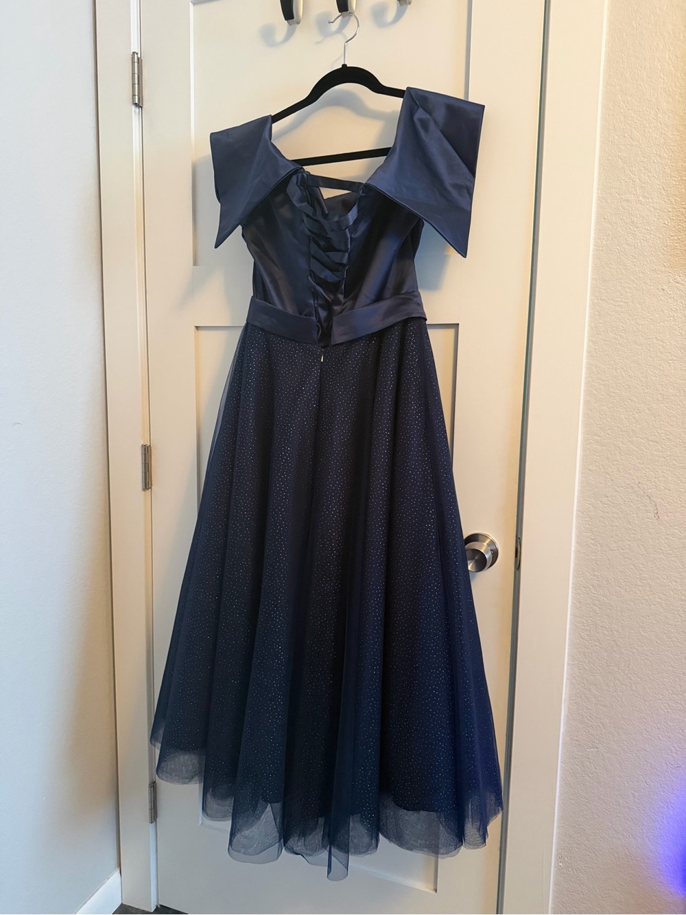 NWT Modern Tea-length A-Line Off-the-shoulder Satin Tulle Formal Dress. Navy 12 - Picture 8 of 10